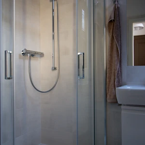 REKONSTRUKCE BYTU PRAHA SMÍCHOV 1