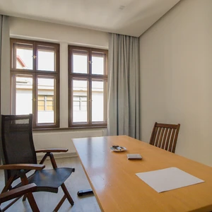 REKONSTRUKCE BYTU PRAHA SMÍCHOV 7